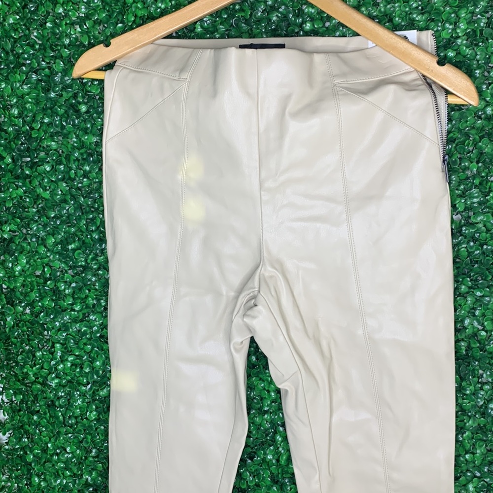 Zara Faux LEATHER LEGGINGS, wrinkle because of storage